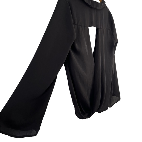 Pink Stitch Open Front & Cut Out Back Top | Size 2 - Picture 3 of 5